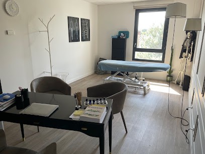 Osteopathe Corentin Fradier, Ostéopathe aux Angles