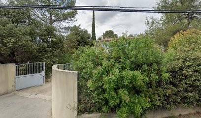 Moya Sophie, Ostéopathe à Saint-Maximin-la-Sainte-Baume