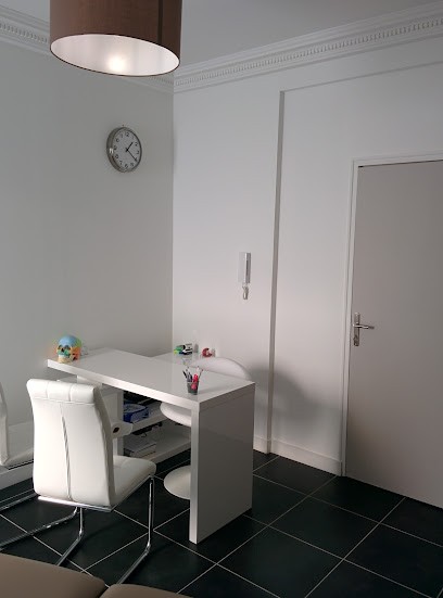 Dorothée GIRAUDEAU - Ostéopathe D.O., Ostéopathe à Saint-Martin-du-Var