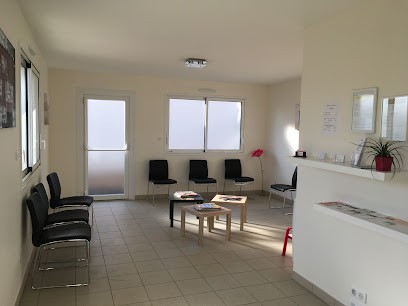 Lucie ROCHE Ostéopathe D.O, Ostéopathe à Migné-Auxances