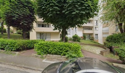 Laure Nomdedeu, Ostéopathe à Thiais