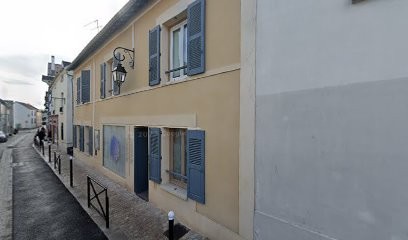 Hélène VECCHIETTI Ostéopathe, Ostéopathe à Chambourcy