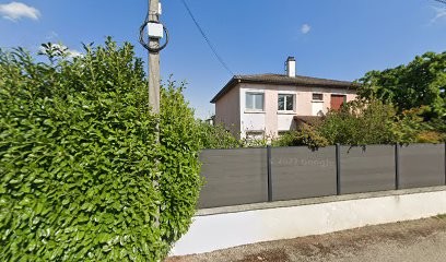 Lucie Roussillon-Burgan Ostéopathe Meyzieu, Ostéopathe à Meyzieu