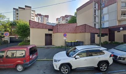 Madame Célia Aouane - Ostéopathe D.O, Ostéopathe à Corbeil-Essonnes