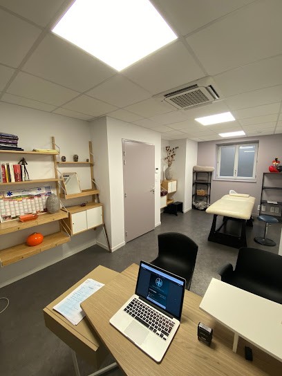 Alexandre Barada, Ostéopathe à Ussel