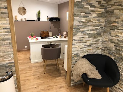 LECOMTE Elena Ostéopathe D.O, Ostéopathe à Solesmes