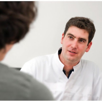 Basso Bruno, Ostéopathe à Cognac