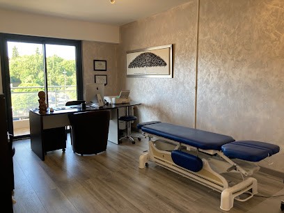 Julien Monville, Ostéopathe à Vence