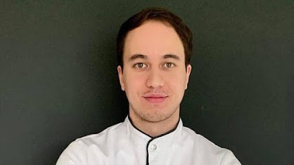 Aristide Laurenti, Ostéopathe à Troyes