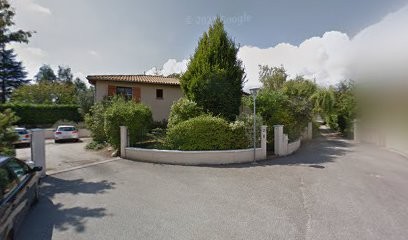 Gucher Ariane, Ostéopathe à Saint-Genis-les-Ollières