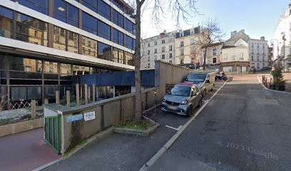 Johanna Loyer, Ostéopathe, Ostéopathe à Saint-Cloud