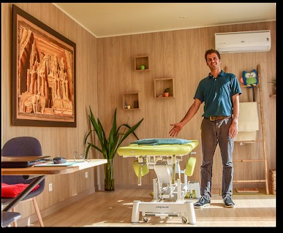 Xavier Lerays Ostéopathe, Ostéopathe à Trélazé