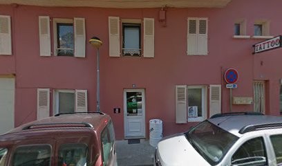 Cousin Sophie, Ostéopathe à Sallanches