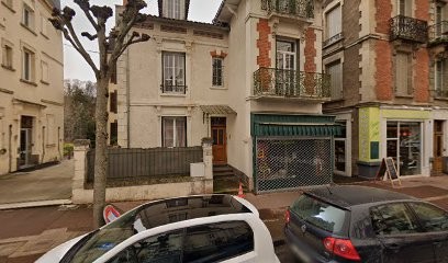 Barriere Frédérique, Ostéopathe à Châtel-Guyon