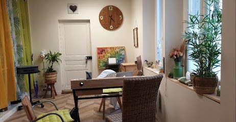 Caroline TIELEMAN, Ostéopathe à Neuvic