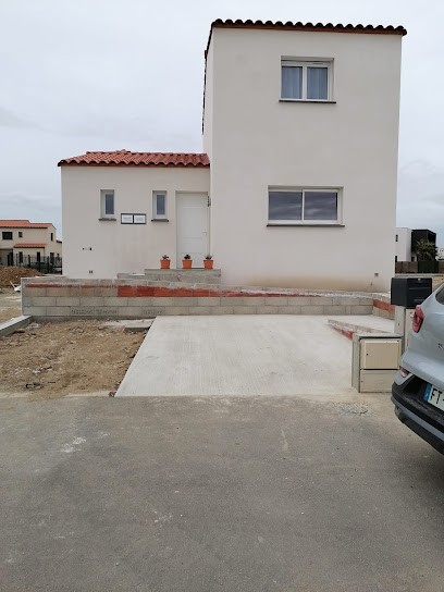 Delphine Astre, Ostéopathe à Claira