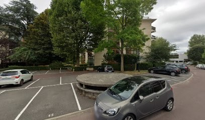 SIMON, Ostéopathe au Chesnay