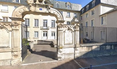 Monge Luc, Ostéopathe à Nevers