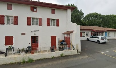 Lacroix Christophe Barennes Pauline, Ostéopathe à Louhossoa