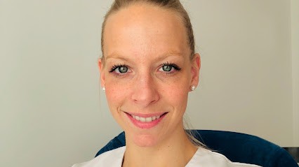 Julie GUSTIN, Ostéopathe à Sérignan