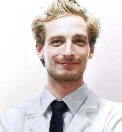 Ostéopathe - Matthieu Godin, Ostéopathe à Moret-Loing-et-Orvanne