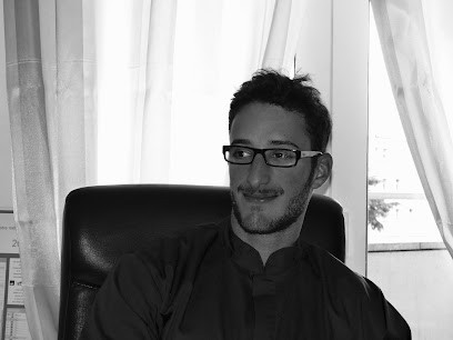 Aurélien ROSCINI VITALI - Ostéopathe D.O. Beauchamp, Ostéopathe à Beauchamp