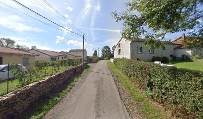 Caroline Schwab Ostéopathe Animalier, Ostéopathe à Jalogny