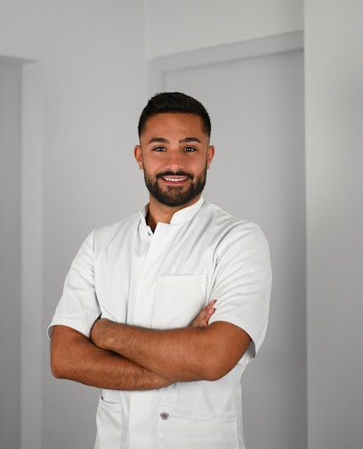 Ludovic Cazalet, Ostéopathe à Villegouge