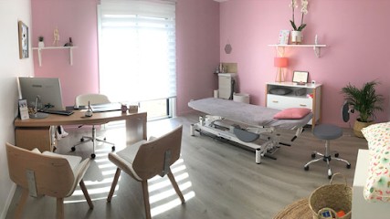 Hermouet Kelly Ostéopathe D.O., Ostéopathe à La Ferrière