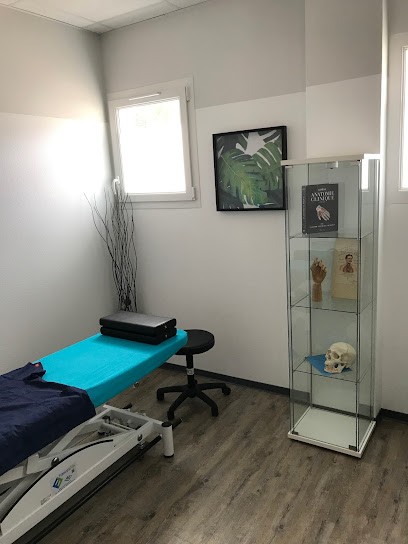 Lou Bousquet Ostéopathe DO, Ostéopathe à Voiron