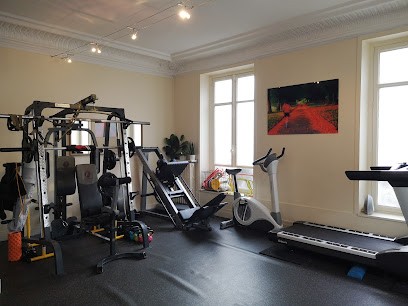 Clémence D'Aubigny / Clément Maurin, Ostéopathe à Ville-d'Avray