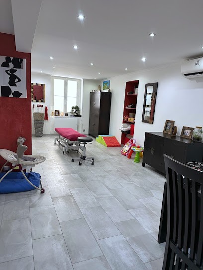 Aurélie Lemarchand, Ostéopathe à Menton