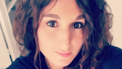 Helene PIERRE, Ostéopathe à Hennebont