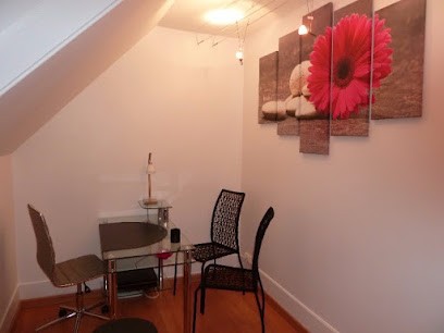 Ostéopathe CERGY AIT HATRIT Anissa, Ostéopathe à Cergy