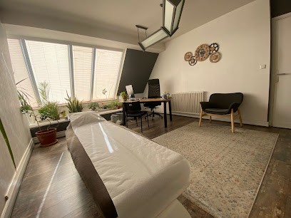 Kerharo Samuel, Ostéopathe à Lesneven