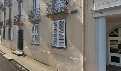 Emily Rebouillat, Ostéopathe D.O., Ostéopathe à Luz-Saint-Sauveur