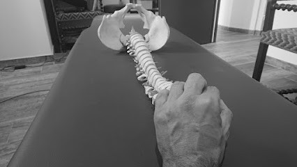 Julien THIERRY - Ostéopathe, Ostéopathe à Saint-Cyr-sur-Mer