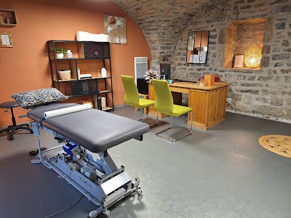 Alexia Rousset-Laporte Ostéopathe D.O., Ostéopathe à Saint-Étienne-du-Valdonnez