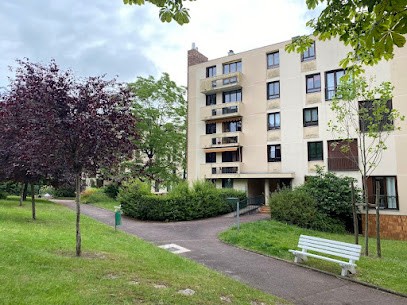 Cloé DEINESS | Evoly, Ostéopathe à Rambouillet