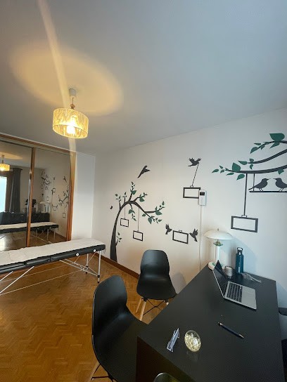 Andrea Besson- Ostéopathe - Houilles (78), Ostéopathe à Houilles