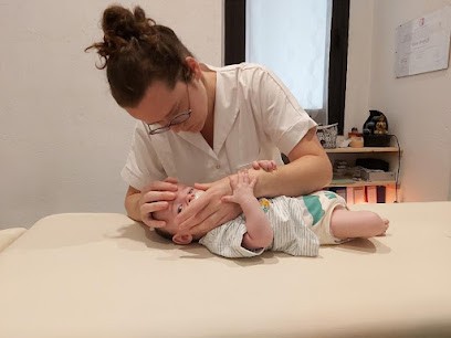 Elise Josifoff osteopathe, Ostéopathe à Saint-Aubin-de-Lanquais