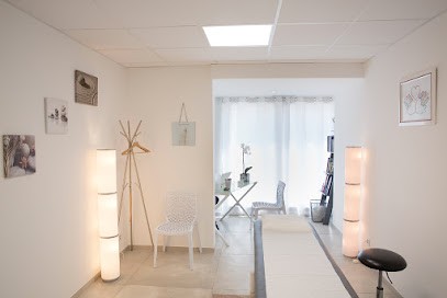 Marine POMAREDE, Ostéopathe à La Londe-les-Maures