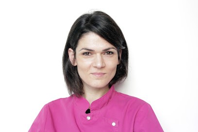 Charlotte LOULEDJIAN Ostéopathe, Ostéopathe à Marseille 04