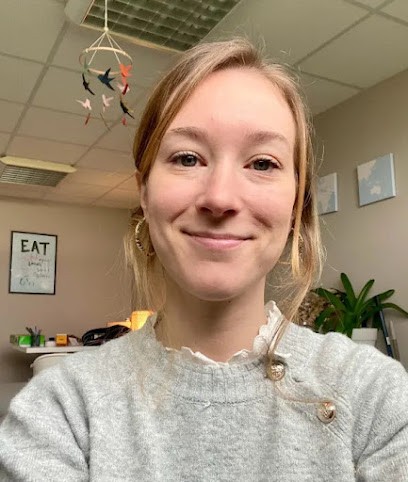 Blanche Cavrel Ostéopathe Divatte-sur-Loire, Ostéopathe à Divatte-sur-Loire