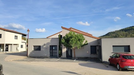 Pauline Sabatier Ostéopathe, Ostéopathe à Polignac