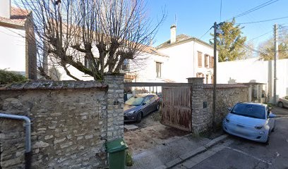 Sebal Annie Henriette Simonne, Ostéopathe à Maule