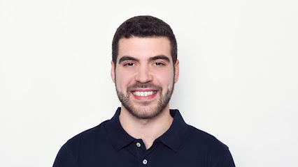 Sébastien Alvarez - Ostéopathe Pour Adultes Femmes Enceintes Sportifs Enfants Nourrissons Ostéopathe à Saint-André-lez-Lille