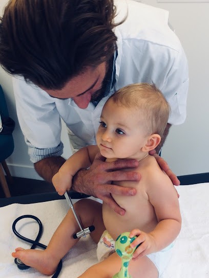 DEVOOGHT Mathieu Ostéopathe DO . Adultes, Bébés, Enfants, Femmes Enceintes..., Ostéopathe à Fontainebleau