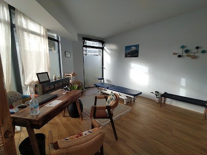 Safia Ismaldjee Cabinet D'ostéopathie, Ostéopathe à Nanterre