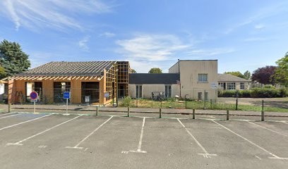 Brosseau Betty, Ostéopathe à Changé